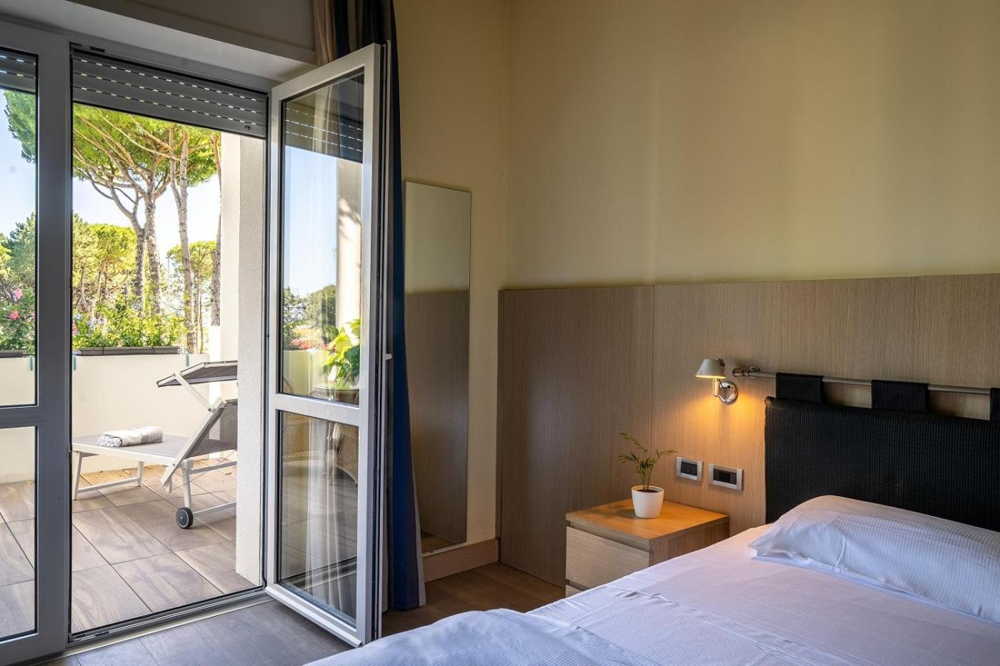 Il Tridente Hotel Μπιμπιόνε Εξωτερικό φωτογραφία