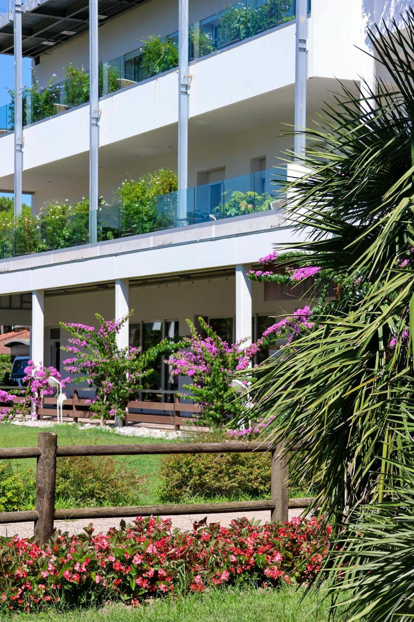 Il Tridente Hotel Μπιμπιόνε Εξωτερικό φωτογραφία
